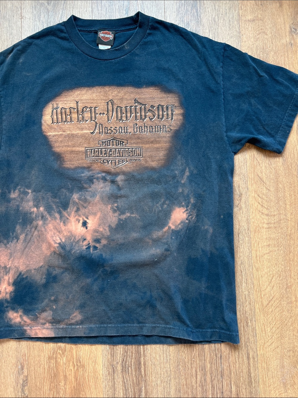 Vintage Harley-Davidson Black with brown Tie-Dye Logo Tee XL HD Nassau Bahamas